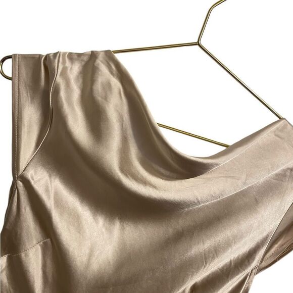HELLO MOLLY The Valentina Cap Sleeve Satin Maxi Dress Champagne Size 4 NWT - Picture 4 of 9
